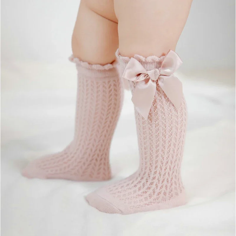 Medias blancas con lazo corean - Baby Sock Oximeter reseña y precio